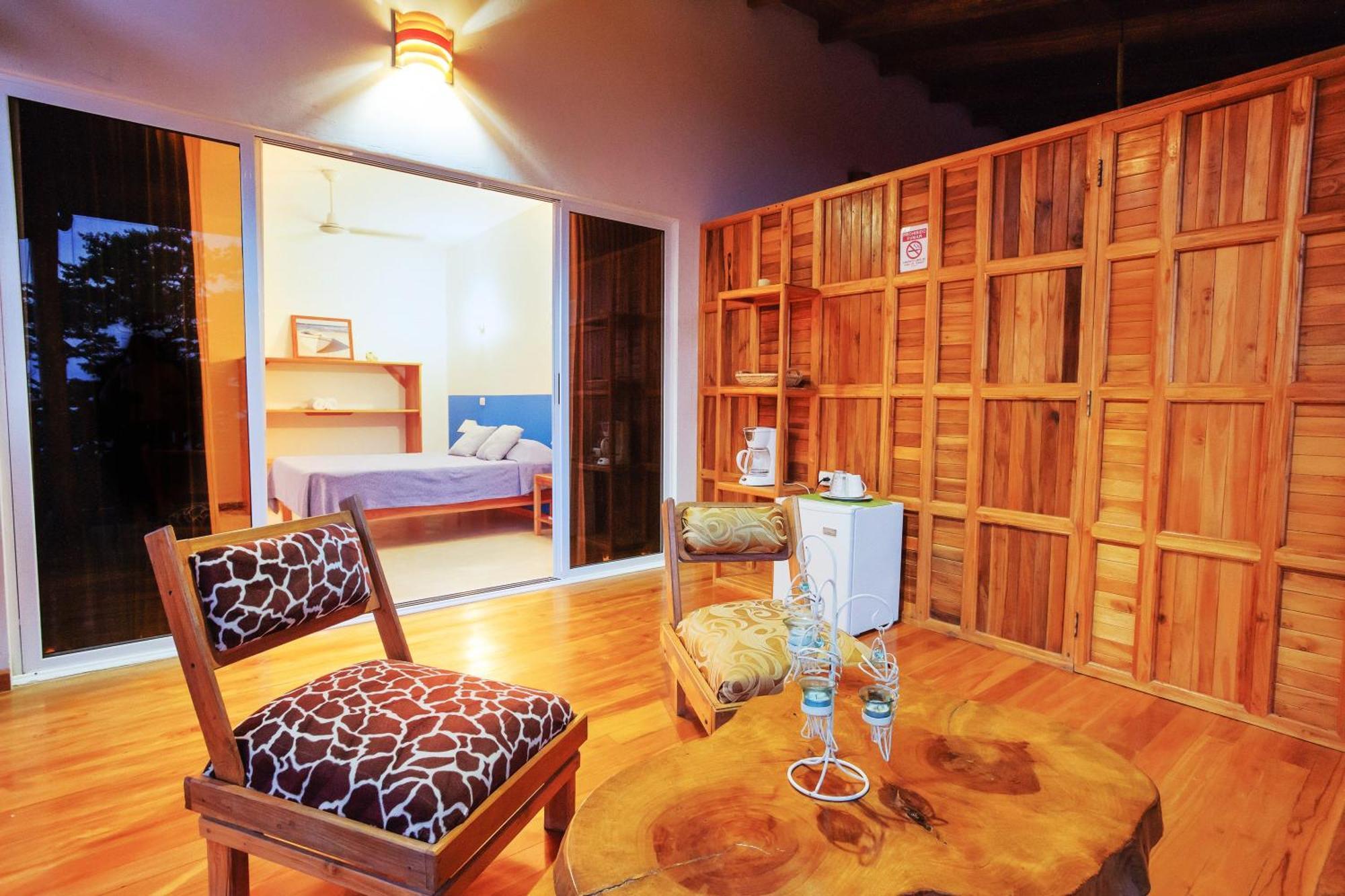 Отель Vista Naranja Ocean View House Кармен Экстерьер фото