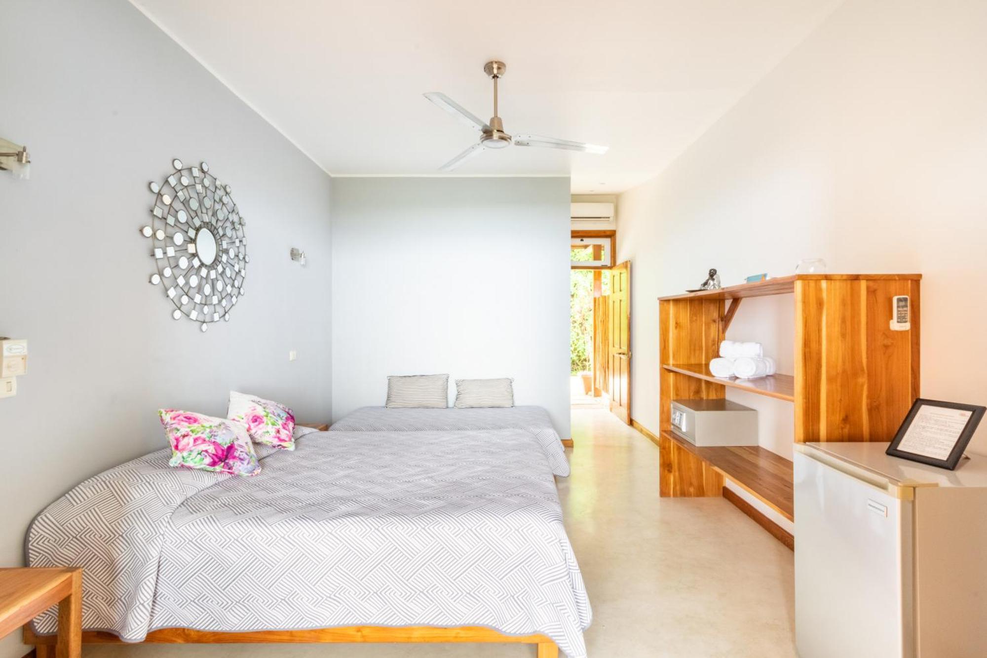 Отель Vista Naranja Ocean View House Кармен Экстерьер фото